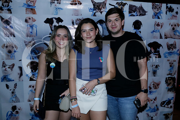 Andrea Cázares, Sofia Martínez y Mauricio Falcón
