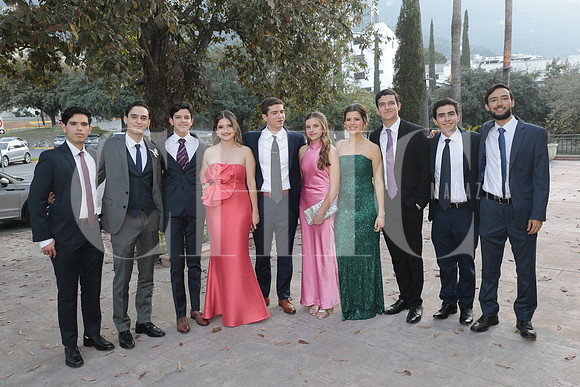 Patricio Ramos, Juan Carlos Madero, David Ramos, Pau Martinez, Nacho Martinez, Eva Ramos, Sofia Ramos, Rodrigo Martinez, Mauricio Ramos y Jose Ramos 5