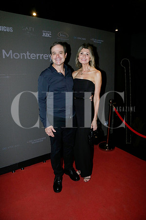 Amador Garza y Clarissa de Garza.