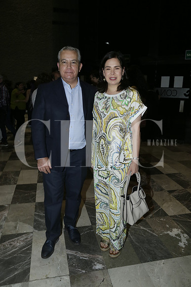 José Manuel Zambrano y Gabriela Riveros (2)