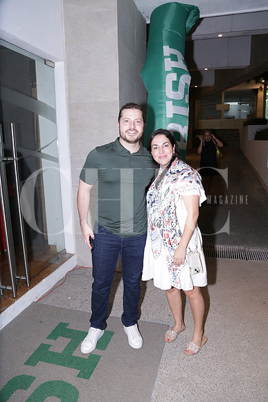 Adrián de la Garza y Andrea Guerra