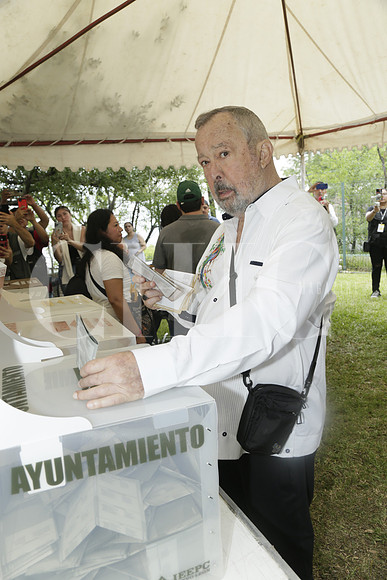 Mauricio Fernández (3)