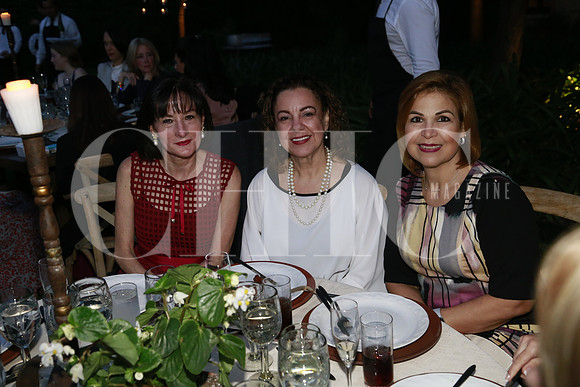 Maru Ortiz de Morales, Isabel Canavati y Adriana Morales de Agneli