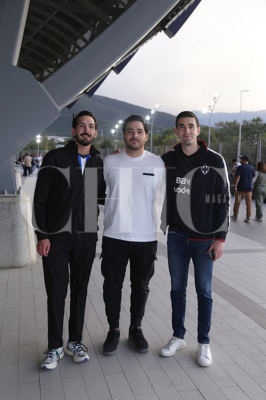 Juan José Cardenas, Juan Pablo Ochoa y Oscar Pérez 1