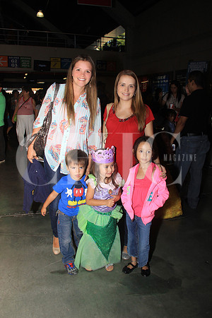 Vicky Galán de Lankenau, Minis Palau, Roberto Lankenau, Minis Lankenau y Eugenia Ortiz