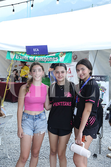 Elisa Zerrwsk, Gala Martin y Andrea Rubio0