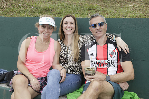 Rosario Burr, Lucia Pellegrini y Cristian Grasso