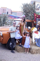 Carlos Berard, Erika Arcaute de Berard, Anika Berard y Charlotte Berard 5