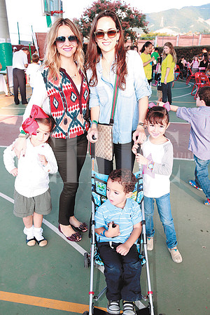 Enrique Ochoa, Romina Gracida, Paola Villarreal de Gracida, Bibis Gutiérrez de Ochoa y Bibi Ochoa