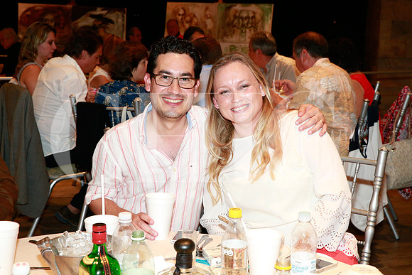 Mauricio González y Peggy Pérez de González