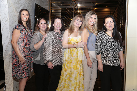 Claudia Caballero, Beatriz Gonzalez, Lilia Martinez, Soraya Hiarmes y Laura Gonzalez 3