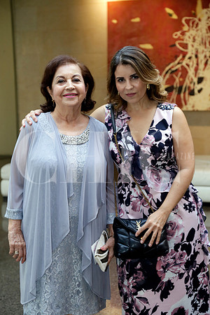 Gloria Calderón y Lesly Alanis de Garza