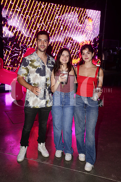 Carlos Garza, Valeria de la Garza y Andrea Ramos 2