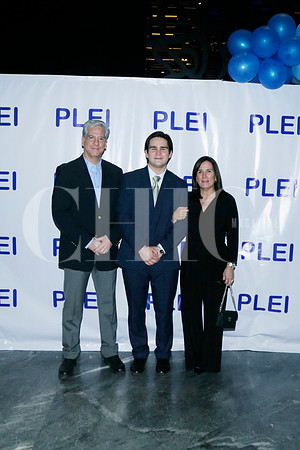 Alberto Chapa, Santiago Chapa y Monserrat González (2)