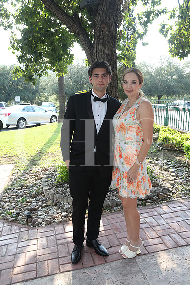 Adrian Barrera y Cordelia Alanis 1