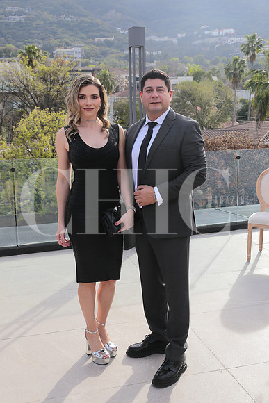 Liliana Oyervidez y Carlos Perez 2