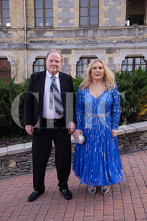 Sharon Back y Miriam Villarreal de Back
