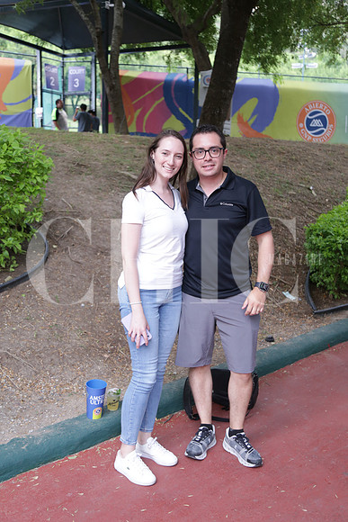 Monse Cuesta y Carlos Nava 1