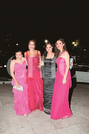 Mariel Bichara, Maria Elena Assad, Liliane Esquer y Lorraine Bichara