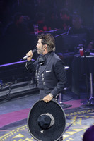 Alejandro Fernandez 4