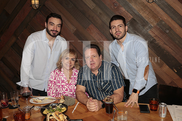 Jorge Brehm, Antonieta Brehm, Jorge Brehm y Santiago Brehm  1