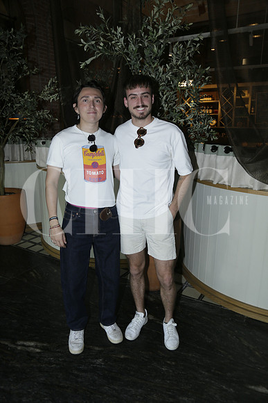 Yael Villarreal y Juan Pablo Carrera (2)