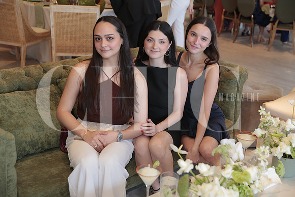 Adriana Gracia, Corin Mattenberger y Priscila Belden