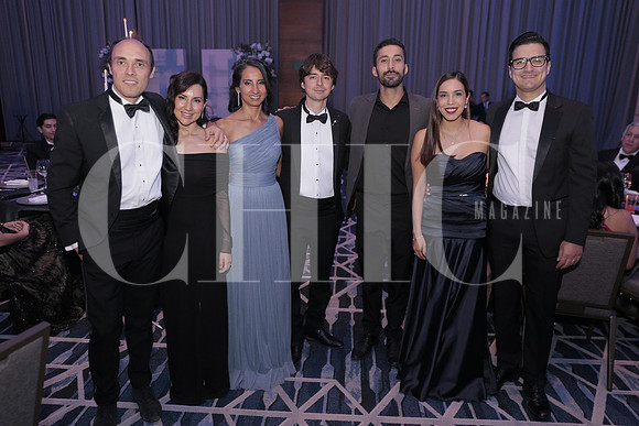 Alexandra Brellier, Beatriz Sanchez, Esther Sanchez, Guillermo Mier, Jose Luis Garza, Montserrat Reyna y Adrián Garza 5