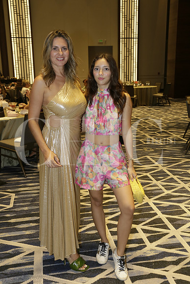 Cruz María Cantú y Carolina Rodríguez (2)