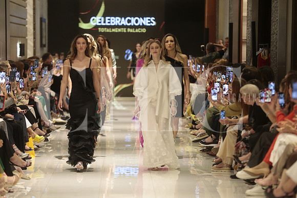 Desfile ya puedo escucharte 464