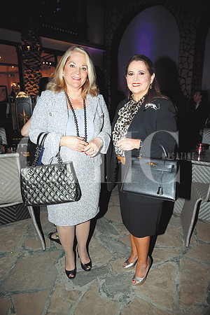 Liliana Melo de Sada y Elvira Lozano de Todd