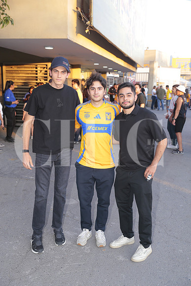 Juan Iza, Saul Sifuentes y Emiliano Sifuentes 2