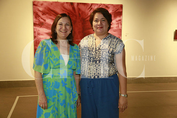 Silvia Piñones y Yenisey Valles