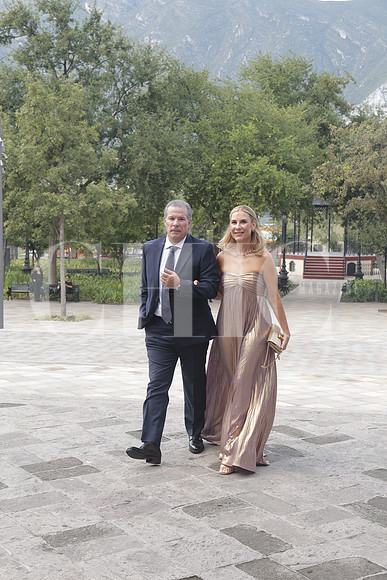 Ricardo Albuerne y Carolina Pro 8