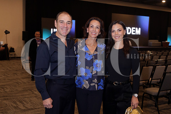 Horacio Garíca, Sofia Izaguirre de García y Eugenia García 1