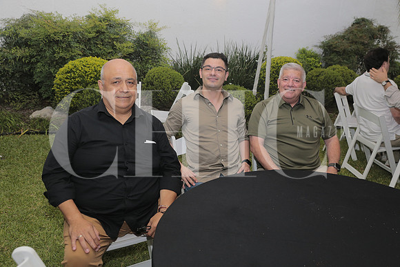 Mario Muñoz, Ricardo Muñoz y Horacio Muñoz 4