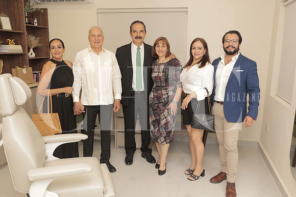 Agustin de la O, Myrna Magdaleno, Manuel de la O, Norma Escamilla de la O y Rodrigo Gomez 3