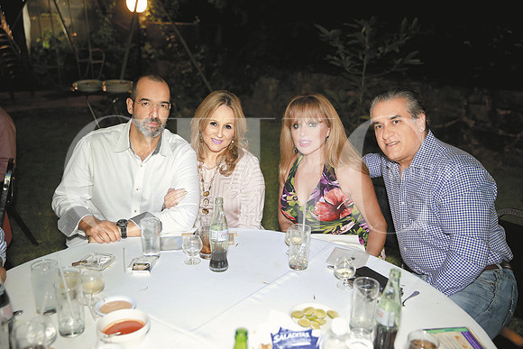Camilo Ponce de León, Lily Ayala de Ponce de León, Alma de Fernández y Juan Manuel Fernández (3)