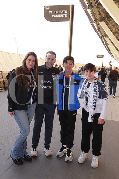 Aide Elizondo, Alejandro Acevedo, Carlos Chapa y Alex Acevedo 0