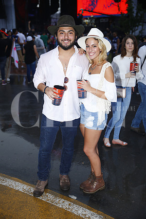 Adrián Taylor y Paloma Guzmán (2)