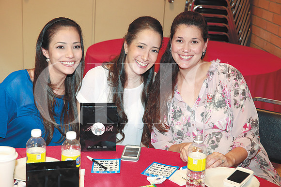 Laura Piña, Patricia Piña y Elisa de Elizondo