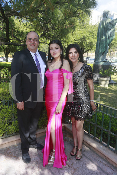 Guillermo Elizondo, Valentina Elizondo y Diana de Elizondo