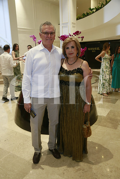 Salvador Cortés y Alicia de Cortés (3)