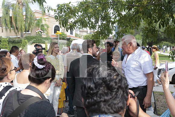 Samuel Garcia y Mariana Rodriguez 36