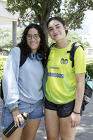 Gabriela Conde y Julia Rubio