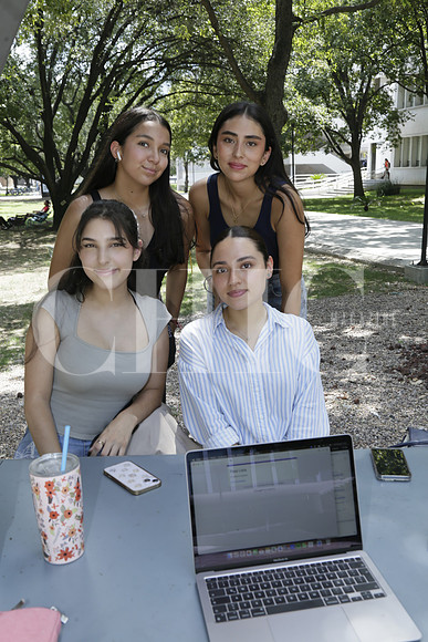 Carol Cantú, Regina Juárez, Kyriat Martínez y Aranza Juárez (2)