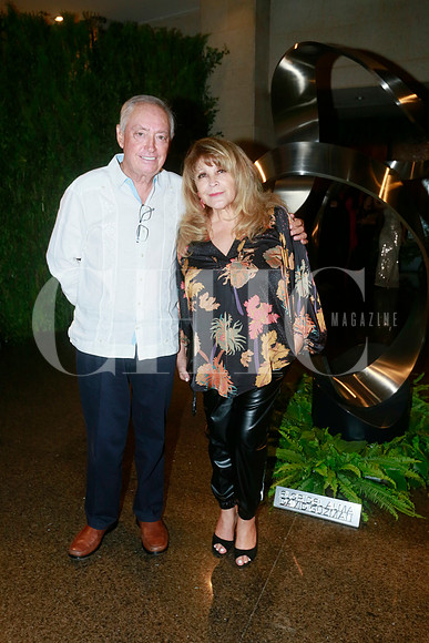Víctor Hernández y Vicky Tovar