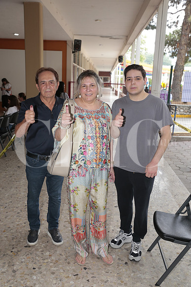 Oscar Ignacio Salinas, Soraya Trad Melhem y Marcelo Salinas Trad 2