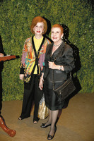 Alicia González de Belden y Emma de Guajardo
