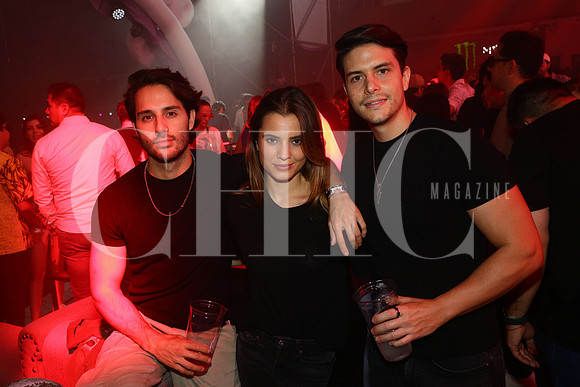 Alejandro Vazquez Vela, Rosana Burber y Edward Tyrent 6